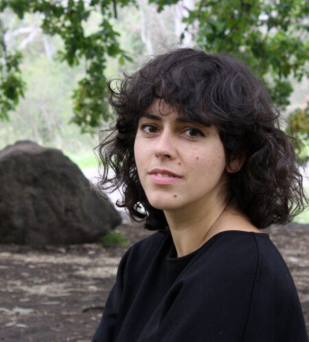 Zoe Scoglio 02 Crop CREDIT Emma Mc Rae 842x1200